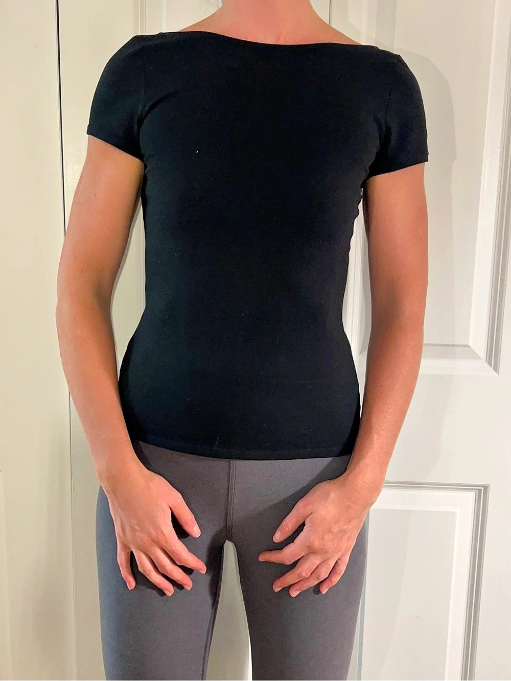Sezane Anissa T-Shirt Black Size Small - Picture 2 of 5